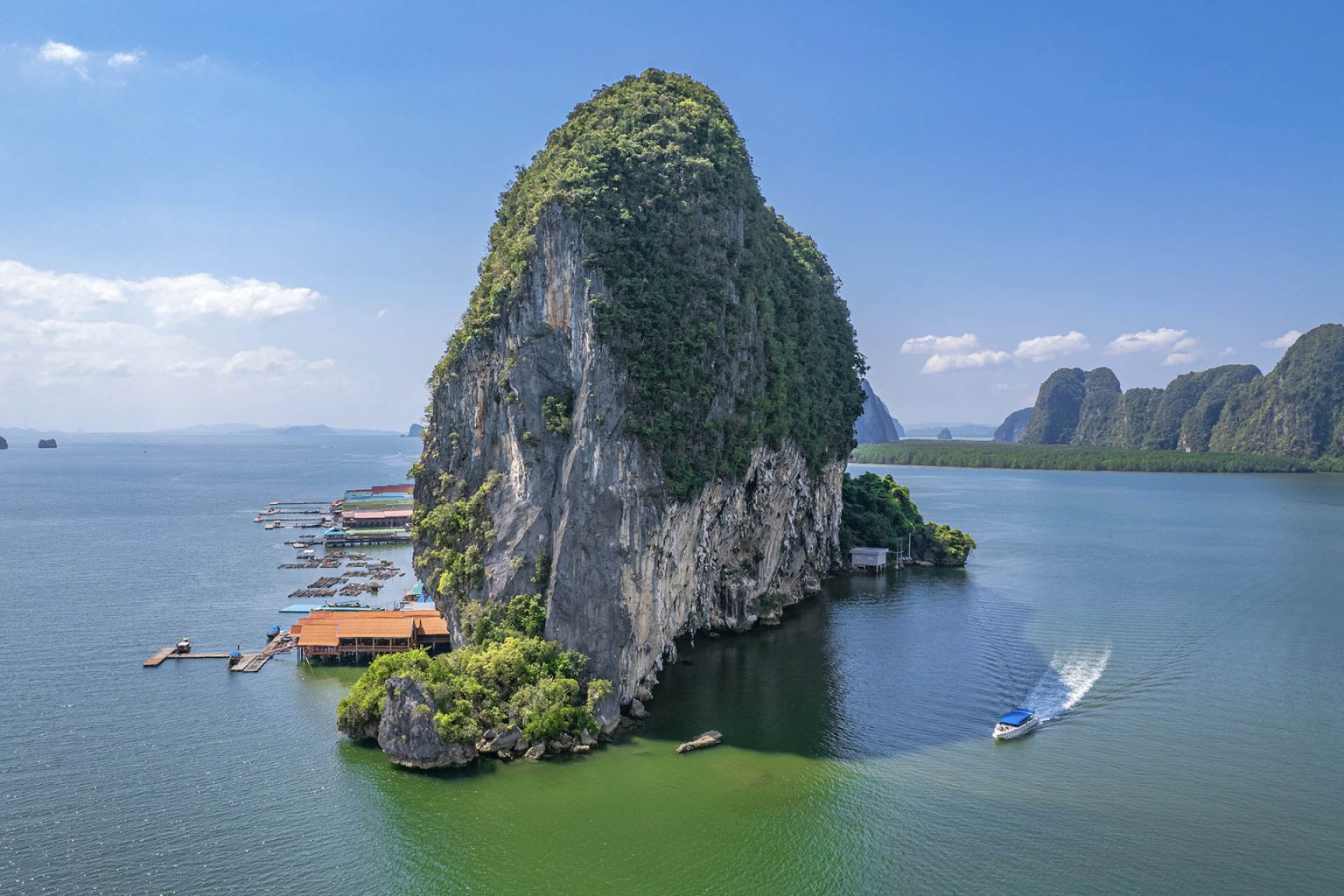 PHI PHI – KRABI – JAMES BOND