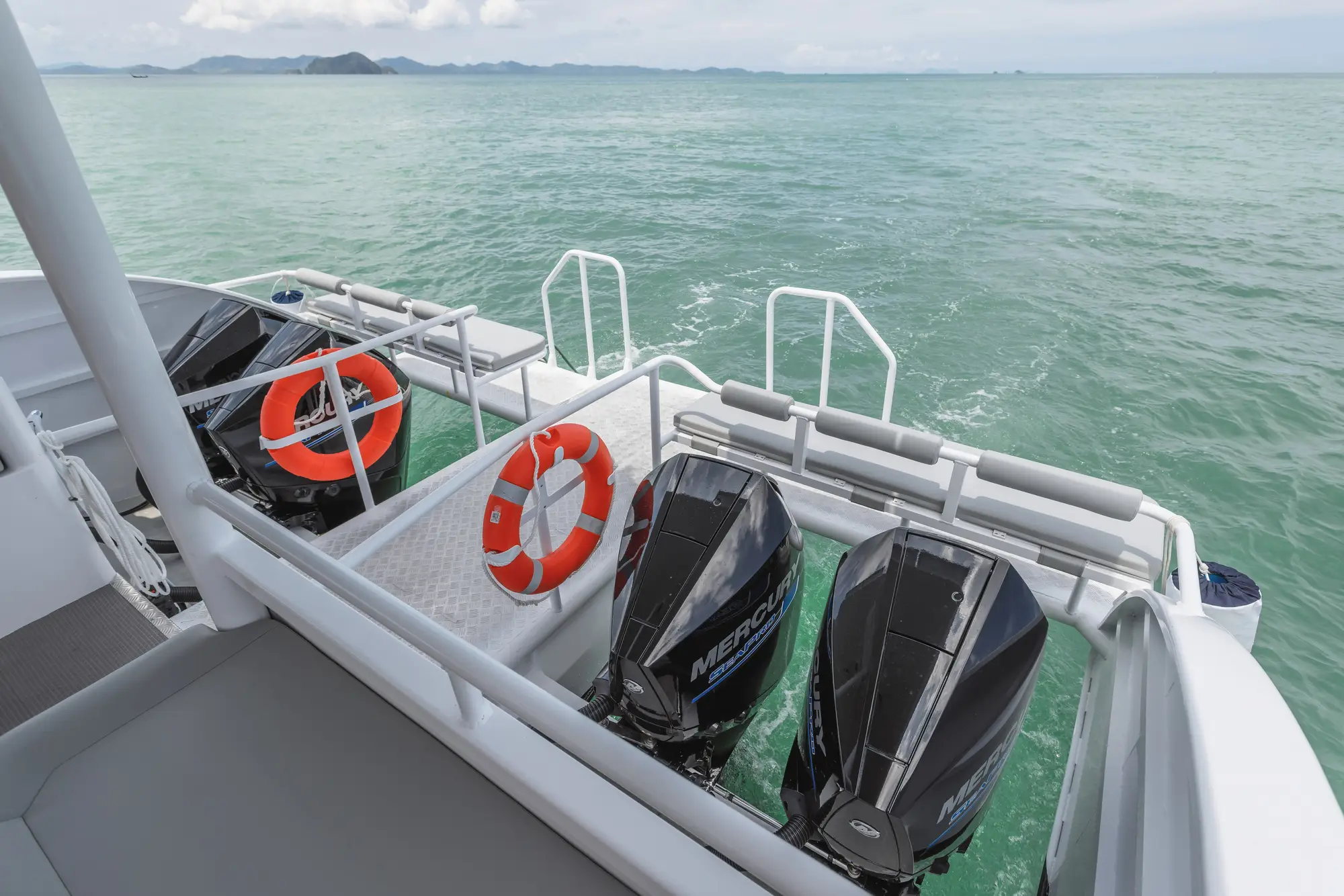 FERNNIE high-speed catamaran