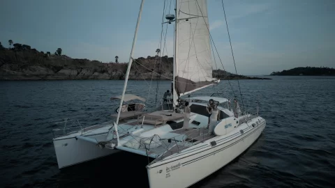 PRIVELEGE 51