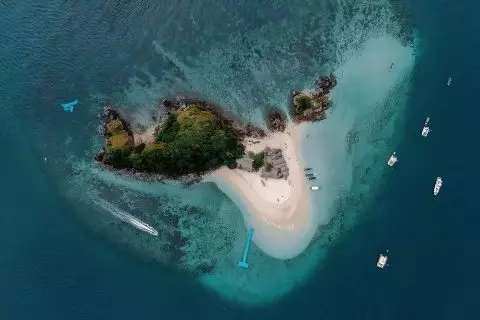 Discover New Horizons: Khai and Maiton Islands