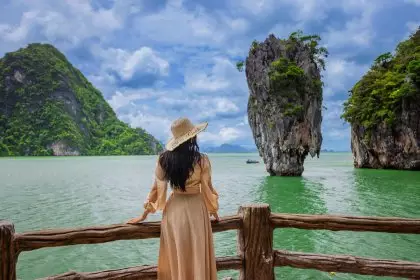 PHI PHI – JAMES BOND