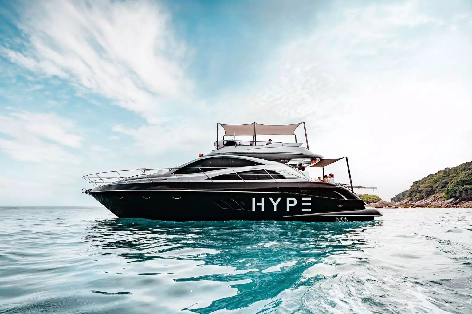 HYPE LUXURY YACHT