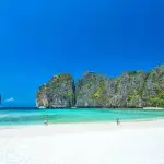 PHI PHI – JAMES BOND