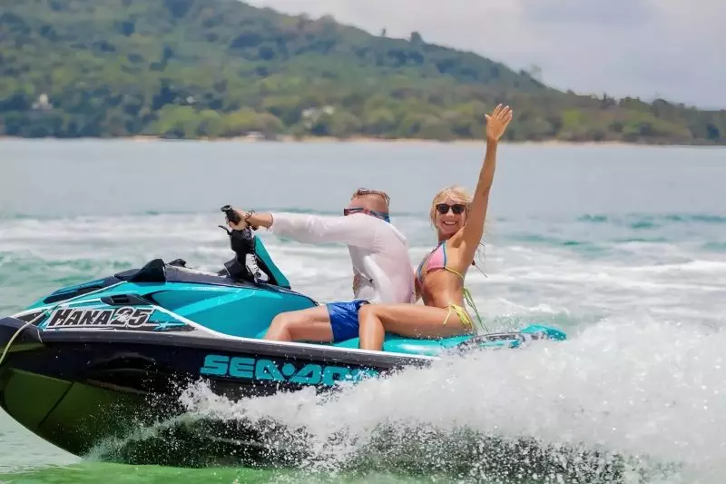 Private jet ski tour