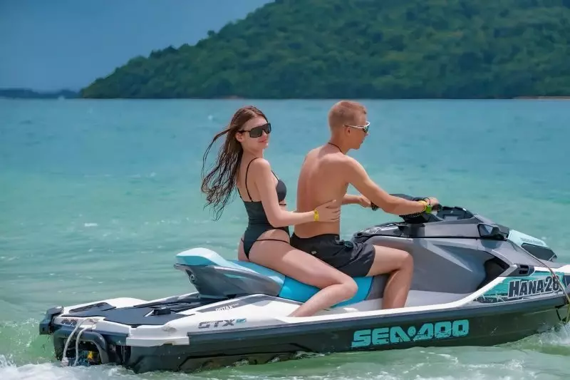Insta tour «9 islands” on a jet ski with photography and drone