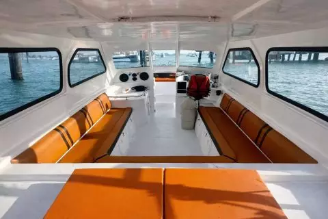 Speedboat choksomboon