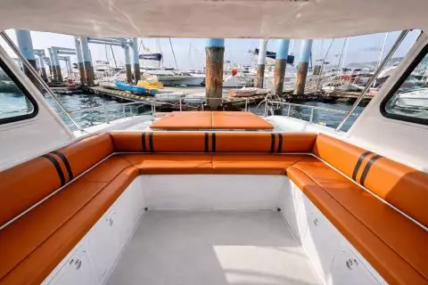 Speedboat choksomboon