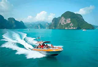 Speed boat